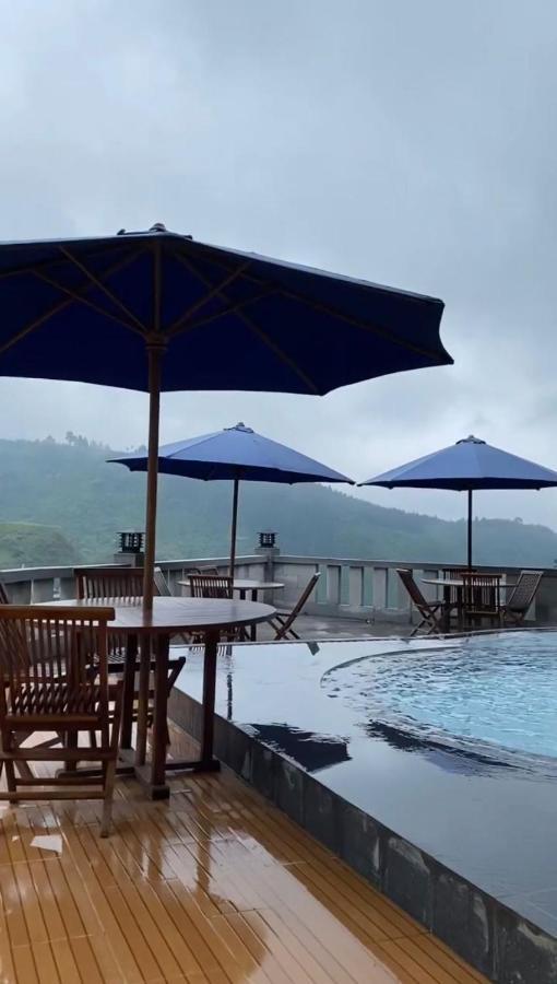 Hotel Guci Kencana Jaya Tuwel 外观 照片